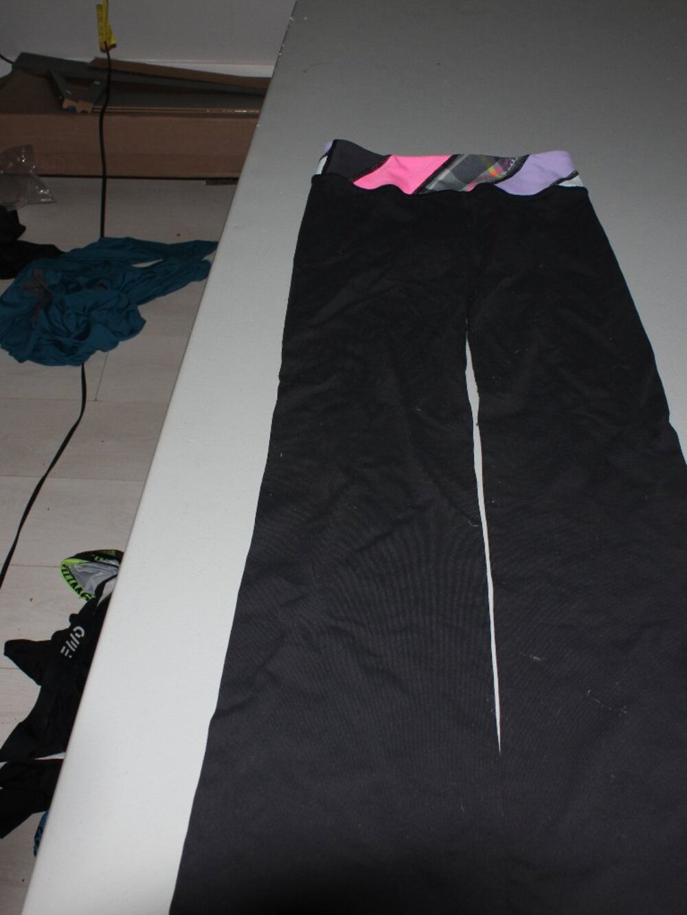 Black Ivivva Athletic Pants Size 8